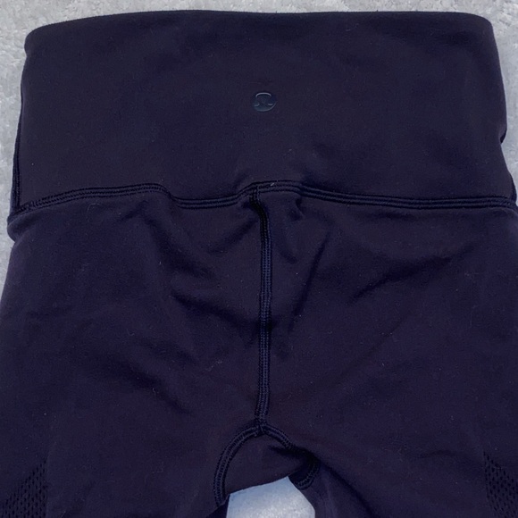 Lululemon cropped mesh dark navy leggings - Picture 4 of 6